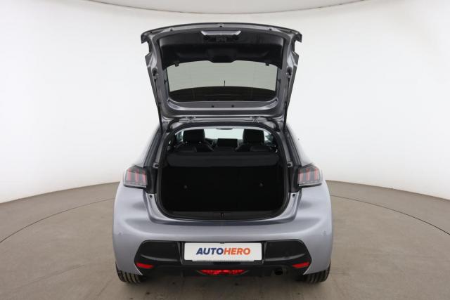 Peugeot 208 image 4