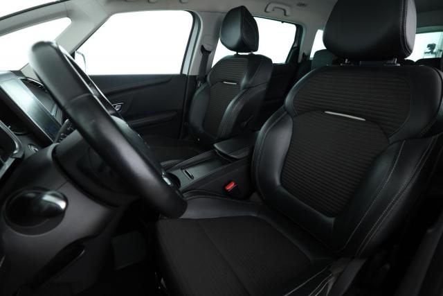 Renault Grand Scénic image 1