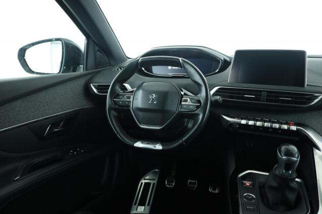 Peugeot 3008 image 7