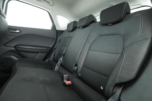 Renault Captur image 3