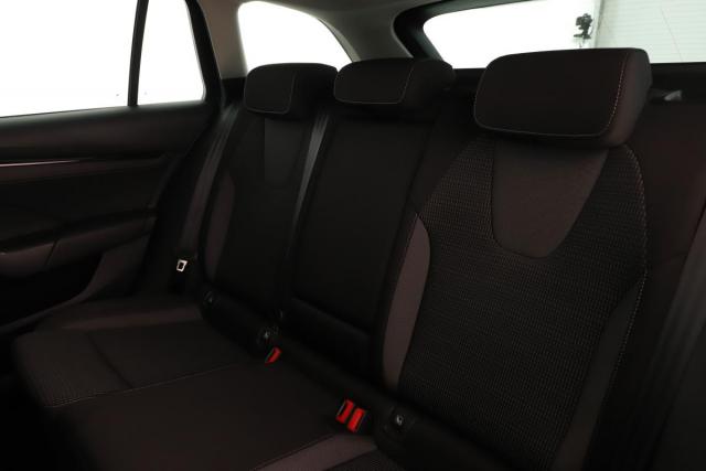 Skoda Octavia image 1