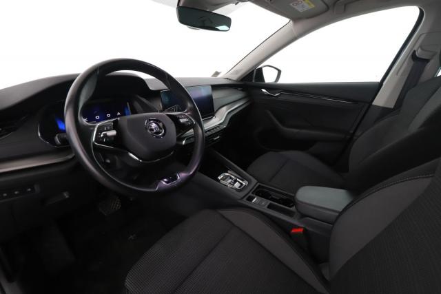 Skoda Octavia image 5