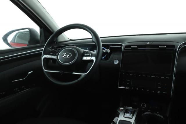 Hyundai Tucson image 8