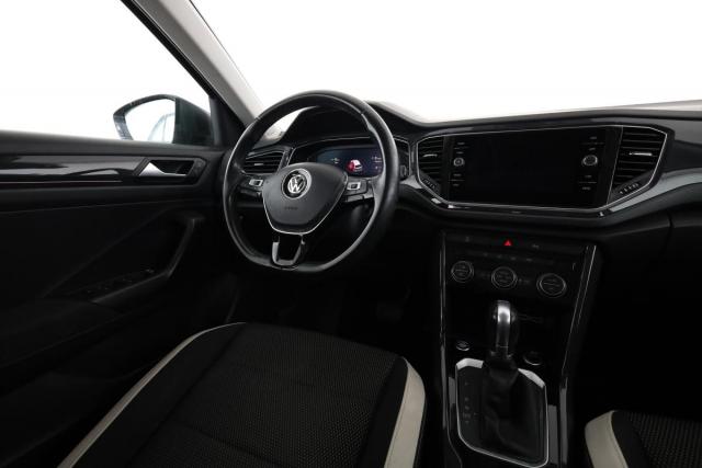 Volkswagen T-Roc image 4