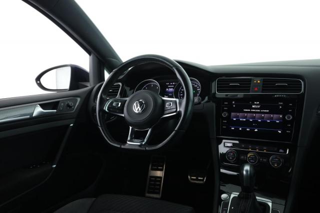 Volkswagen Golf image 8