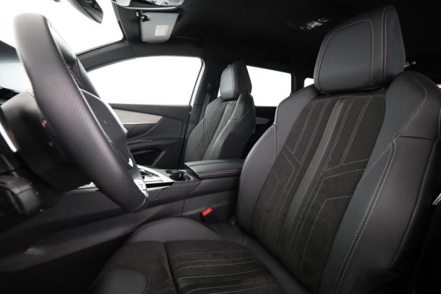 Peugeot 5008 image 8