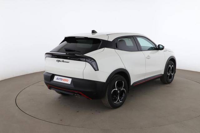 Alfa Romeo Junior image 8