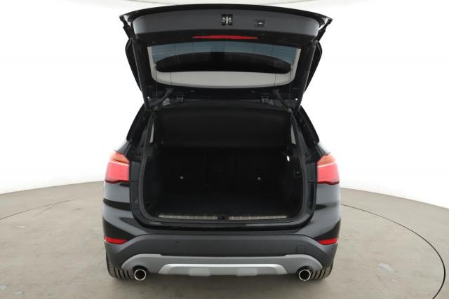 Bmw X1 image 9