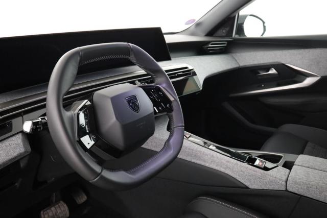 Peugeot 3008 image 3