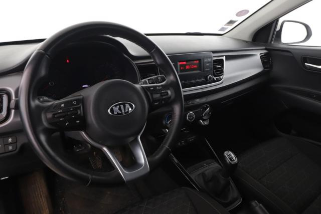 Kia Rio image 4