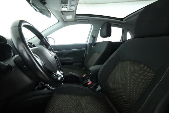 Mitsubishi Asx image 2