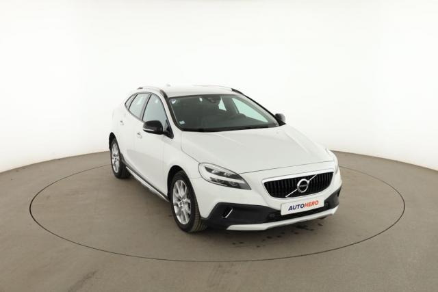 Volvo V40 Cross Country image 7