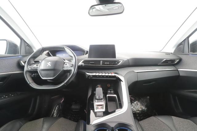 Peugeot 3008 image 3