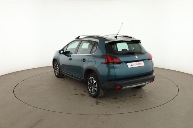 Peugeot 2008 image 7
