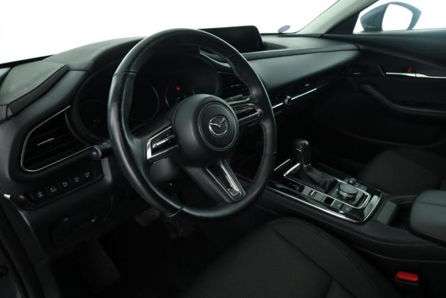 Mazda Cx-30 image 3