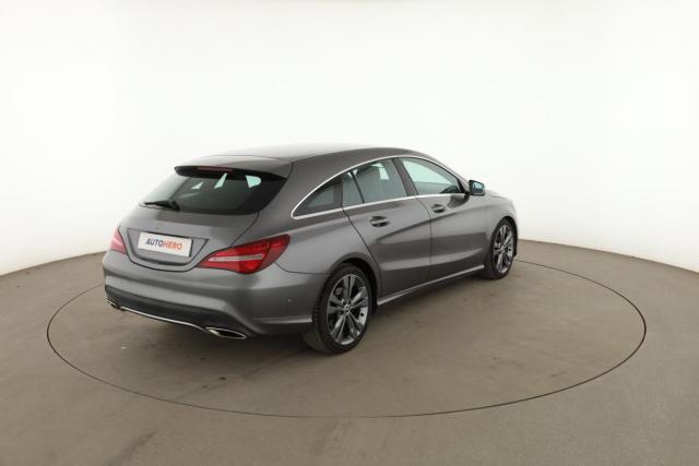 Mercedes Benz Cla Shooting Brake image 3