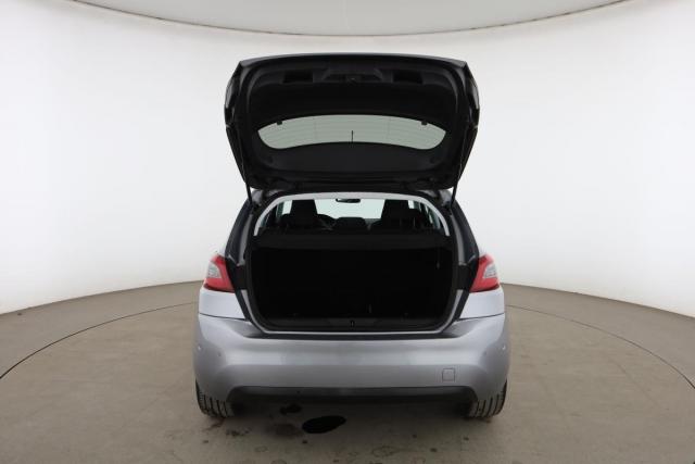 Peugeot 308 image 6