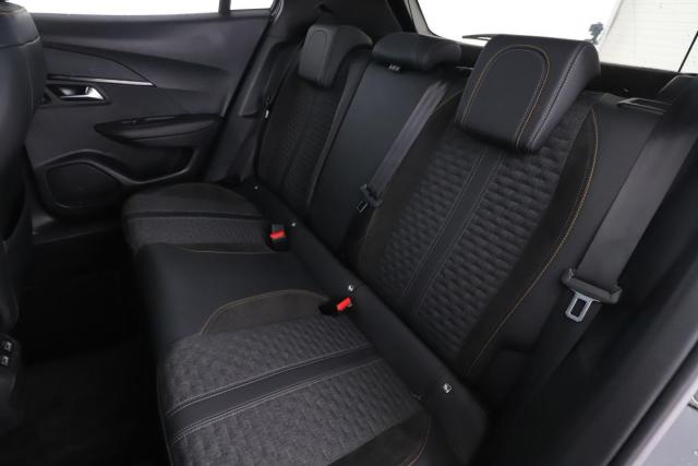 Peugeot 2008 image 6