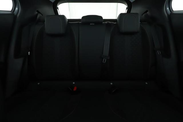 Peugeot 2008 image 5
