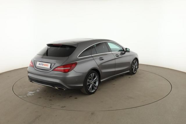 Mercedes Benz Cla Shooting Brake image 5