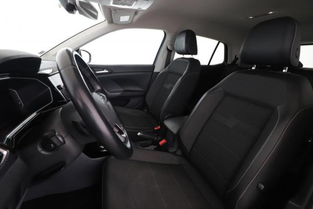 Volkswagen T-Cross image 8