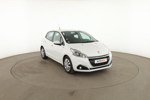 Peugeot 208 image 7
