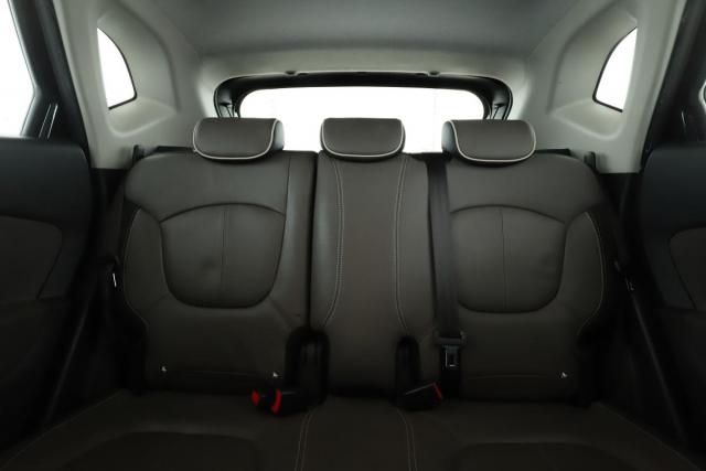 Renault Captur image 2