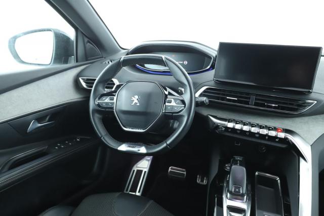 Peugeot 5008 image 2