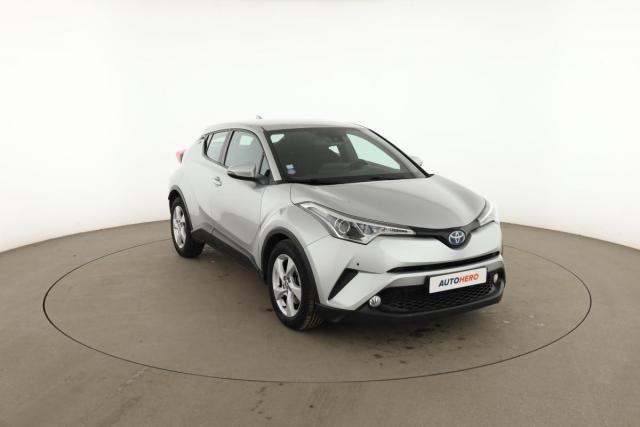 Toyota C-Hr image 1