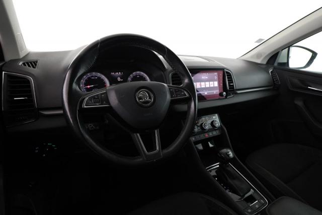 Skoda Karoq image 5