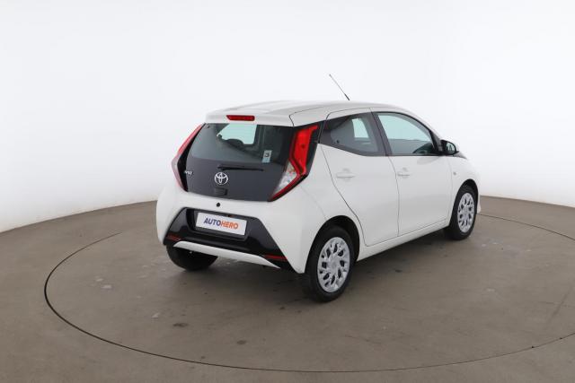 Toyota Aygo image 9