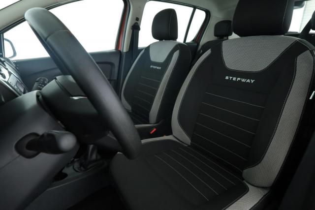 Dacia Sandero Ii image 2