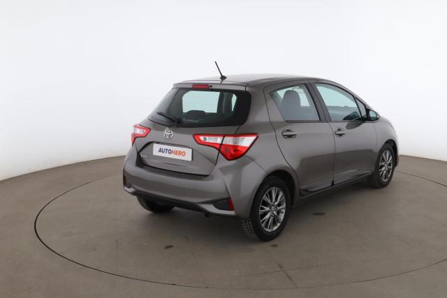 Toyota Yaris image 3