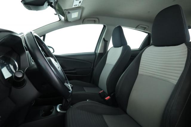 Toyota Yaris image 7