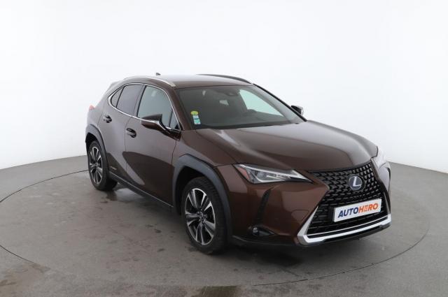 Lexus Ux image 9