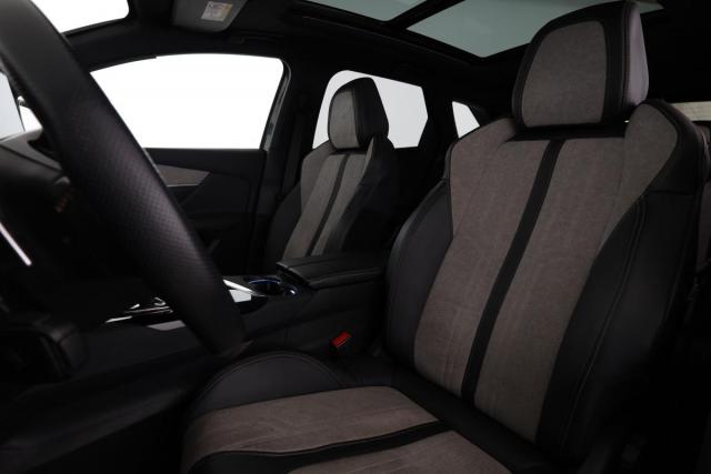 Peugeot 3008 image 3