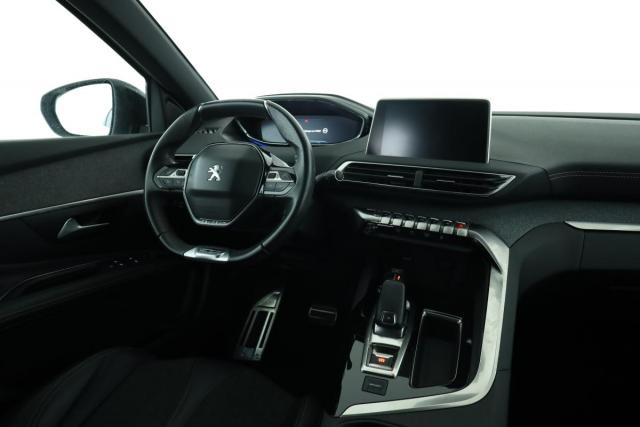 Peugeot 3008 image 3