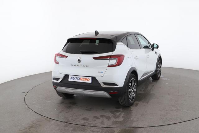 Renault Captur image 9