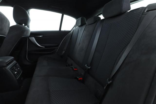 Bmw Série 1 image 1