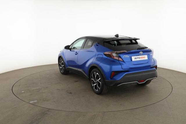 Toyota C-Hr image 2