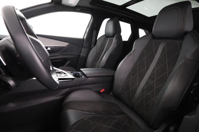 Peugeot 3008 image 3