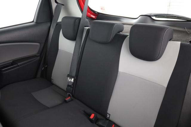 Toyota Yaris image 9