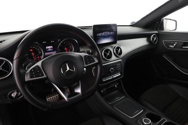 Mercedes Benz Cla Shooting Brake image 5