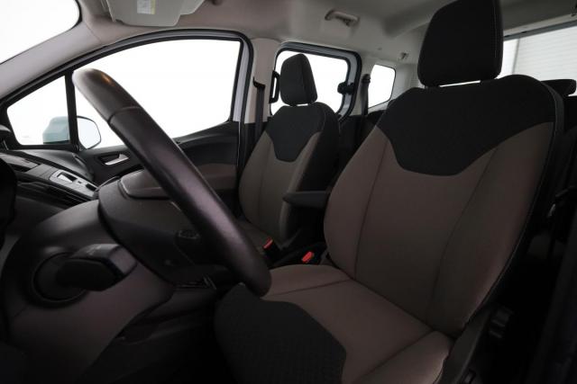 Ford Tourneo image 8