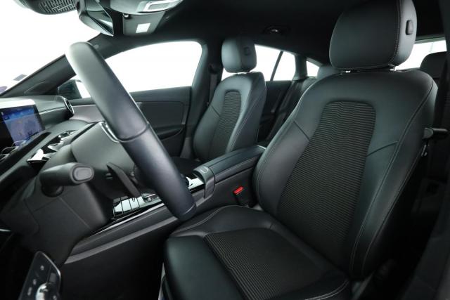 Mercedes Benz Cla Shooting Brake image 4