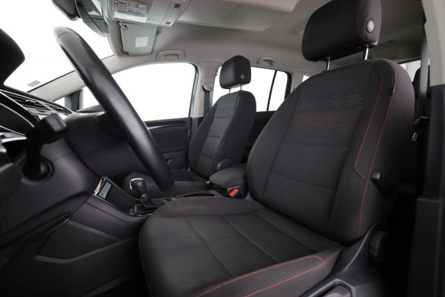 Volkswagen Touran image 3