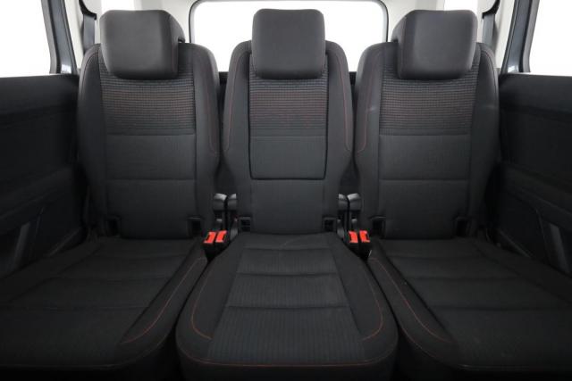 Volkswagen Touran image 4