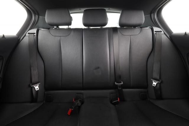 Bmw Série 1 image 8