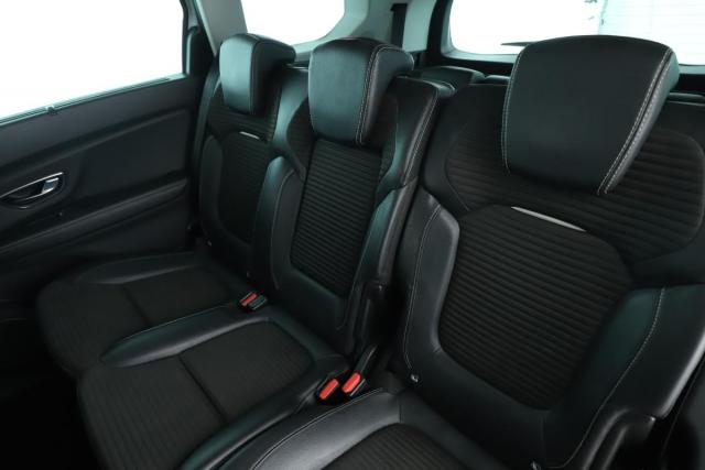 Renault Grand Scénic image 2