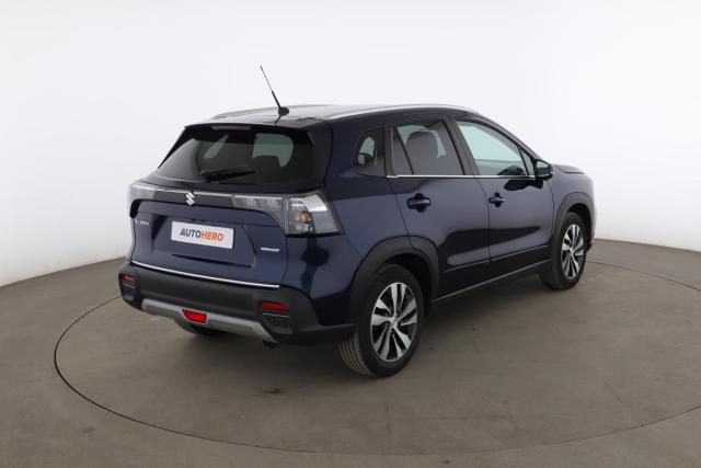 Suzuki S-Cross image 7